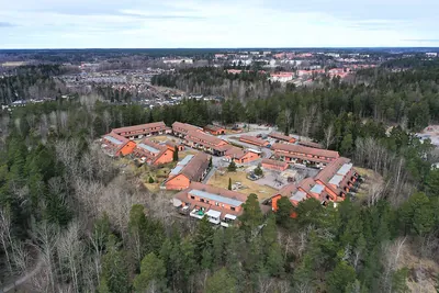 Före: BRF. Kaktusen med Södertälje i bakgrunden
